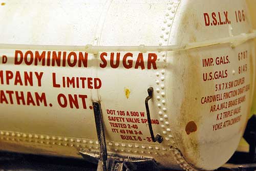 160508b.jpg proto 2000 20000 gallon tank car