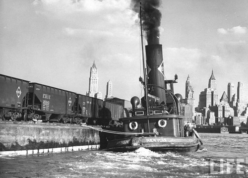Tug and Float